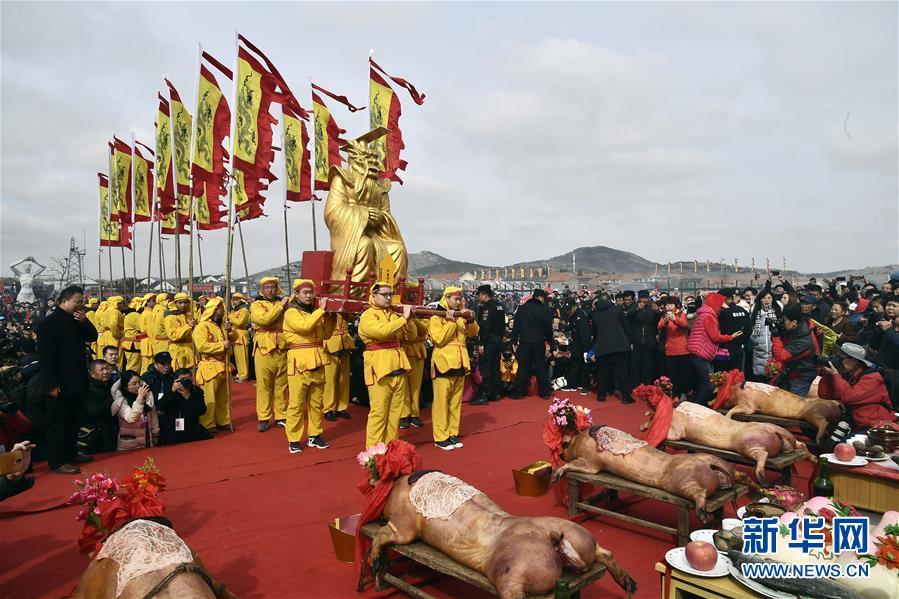 3月17日,国家级非物质文化遗产田横祭海节在山东即墨田横岛旅游