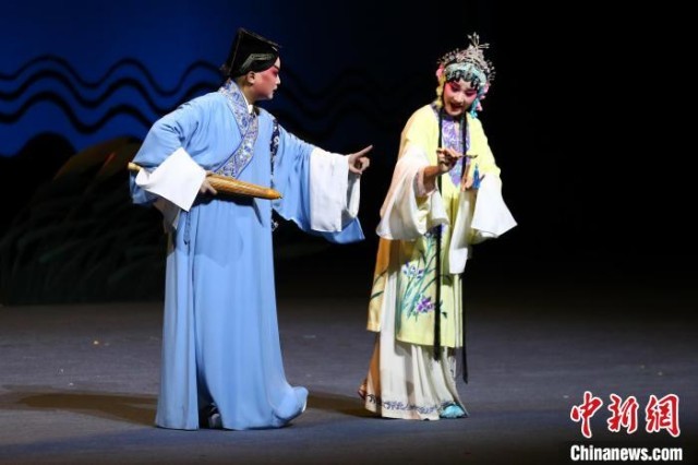 赣剧《荆钗记》江西南昌复排公演再度演绎传奇爱情故事