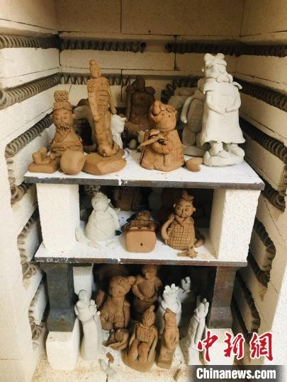 �������Ƶġ�����ٸ����Ʒ������������½�۵�һ�׶�԰��ͼ