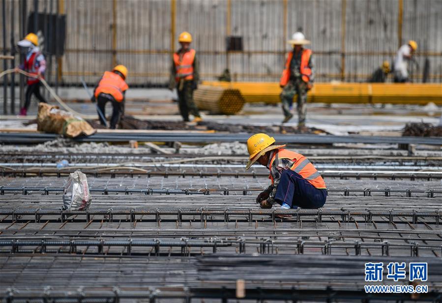 海口国际免税城项目加紧施工