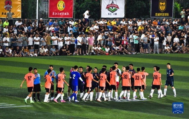 贵州“村超”足球之夜_新华频媒w20_新华频媒手机w20