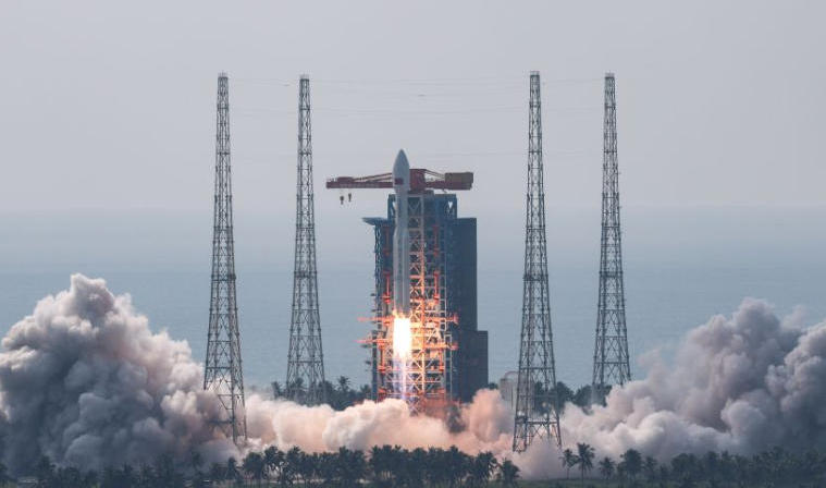 我国成功发射卫星互联网低轨28组卫星.jpg