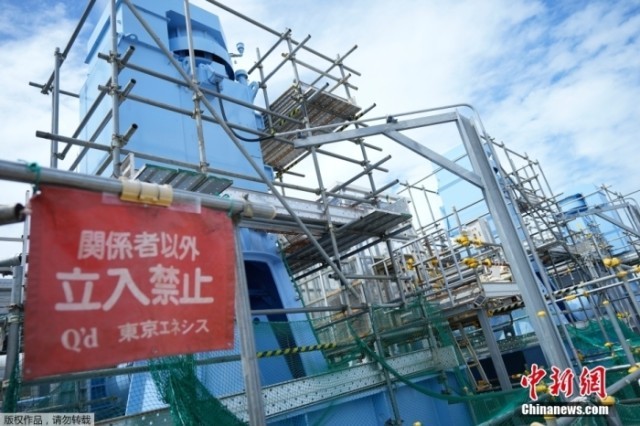 资料图：福岛核电站内的海水输送泵。图片来源：美联社