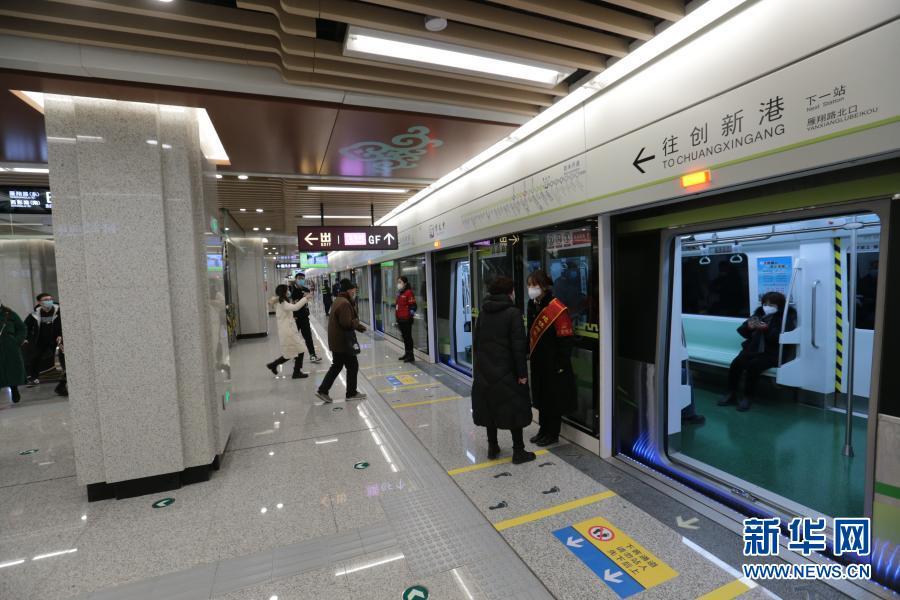 12月28日拍摄的西安地铁5号线青龙寺站.新华社记者 梁爱平 摄